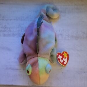 Ty Beanie Baby "Iggy" Colorful Chameleon Plush Toy